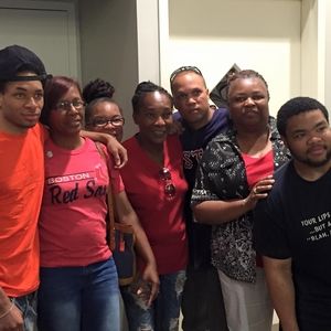 Meet your Posher, Lois